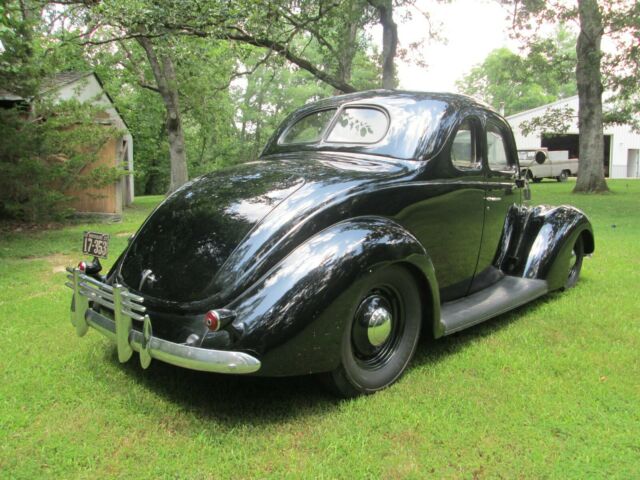 Ford BUSINESS COUPE 2 DOOR 1937 image number 27