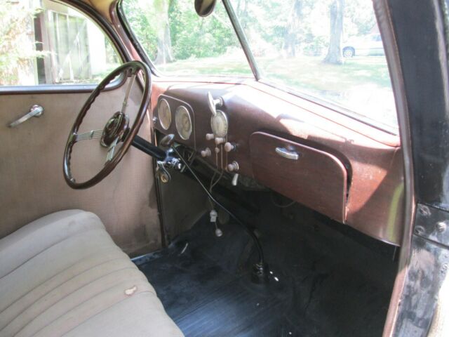 Ford BUSINESS COUPE 2 DOOR 1937 image number 30