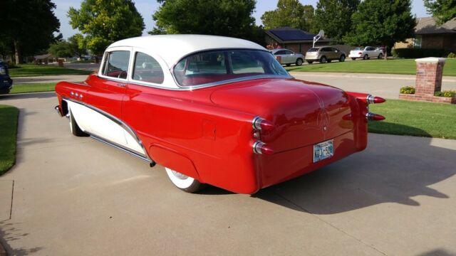 Buick Special 1953 image number 28