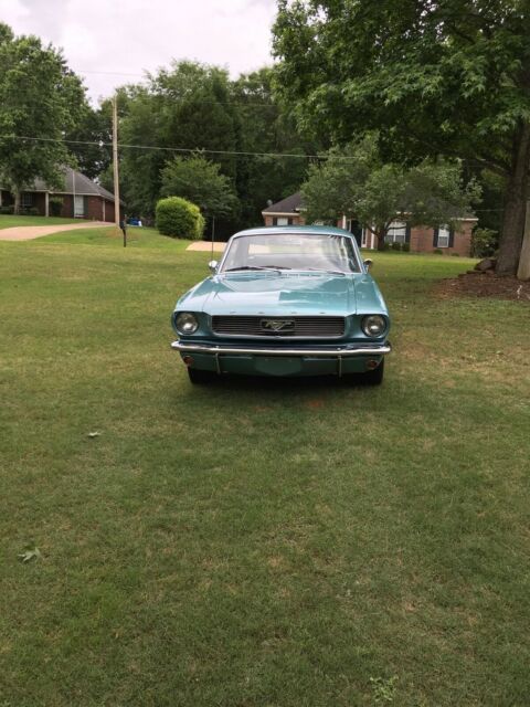 Ford Mustang 1966 image number 37