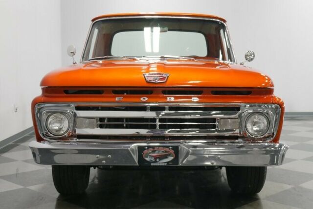 Ford F-100 1962 image number 19