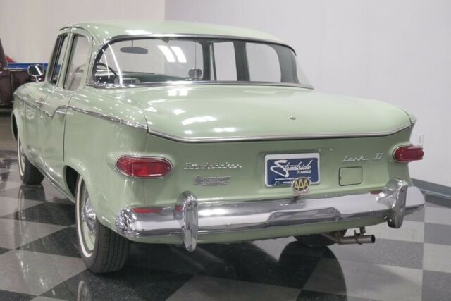 Studebaker Lark 1960 image number 10