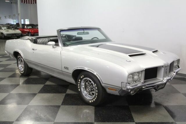 Oldsmobile 442 1971 image number 18