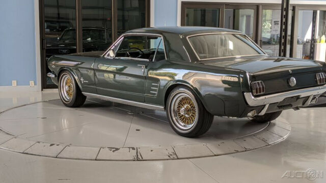 Ford Mustang 1966 image number 2