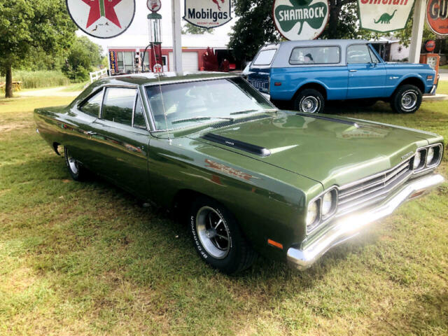 Plymouth Road Runner 1969 image number 25