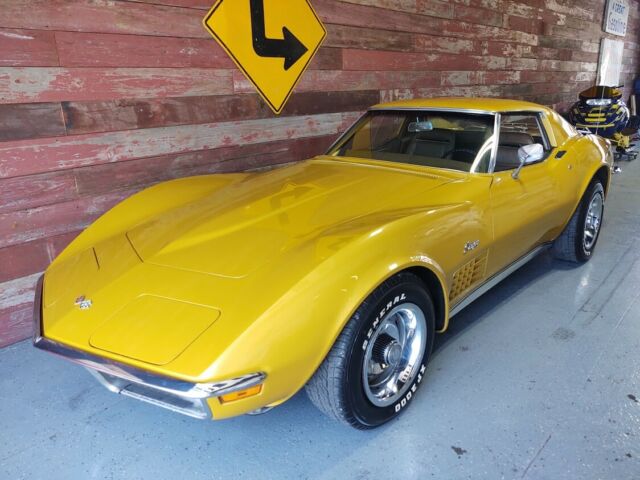 Chevrolet Corvette 1971 image number 2