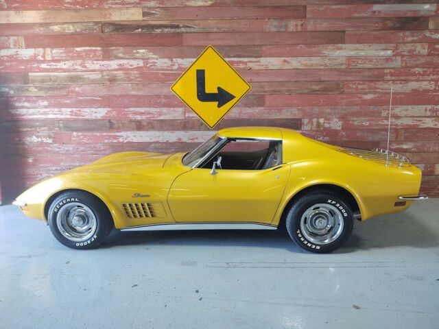 Chevrolet Corvette 1971 image number 23