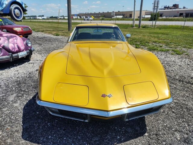 Chevrolet Corvette 1971 image number 27