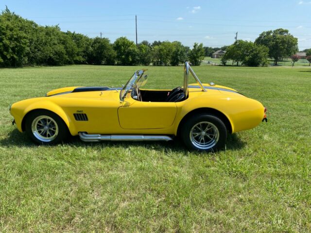 Shelby Cobra 1900 image number 28