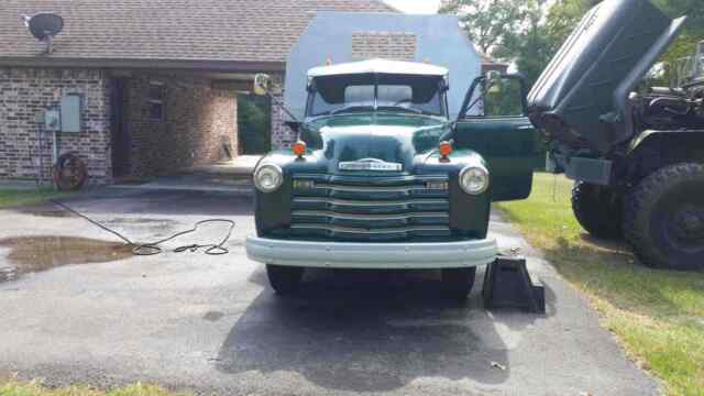 Chevrolet Flatbed 1952 image number 0