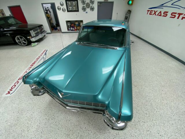 Cadillac DeVille 1964 image number 10