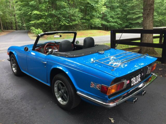 Triumph TR-6 1974 image number 1