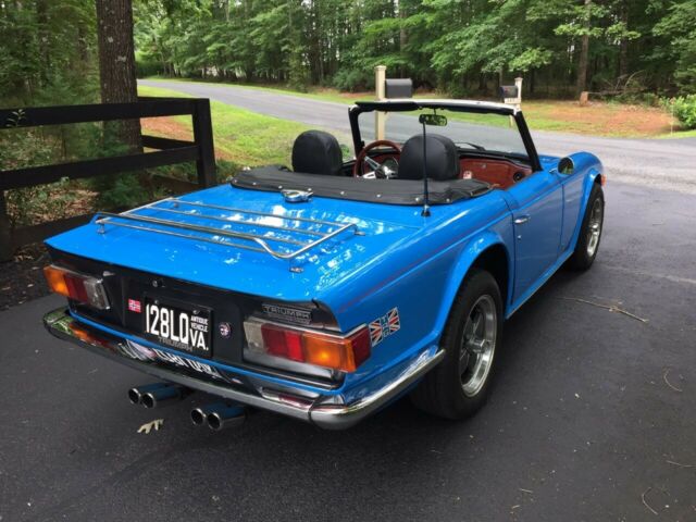 Triumph TR-6 1974 image number 2