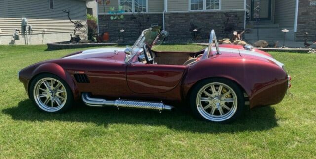 Shelby Cobra 1965 image number 2