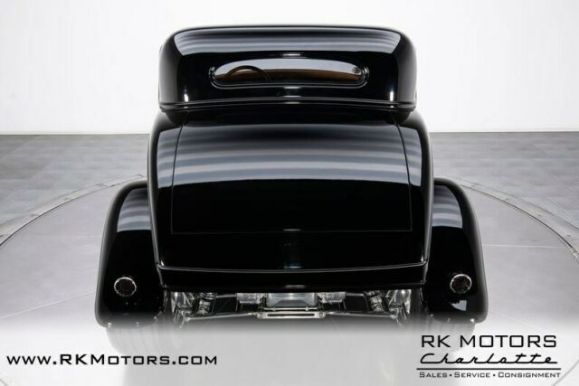 Ford 3-Window Coupe 1932 image number 21