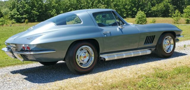 Chevrolet Corvette 1967 image number 26