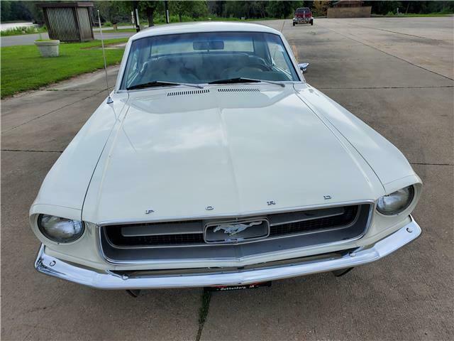 Ford Mustang 1967 image number 25