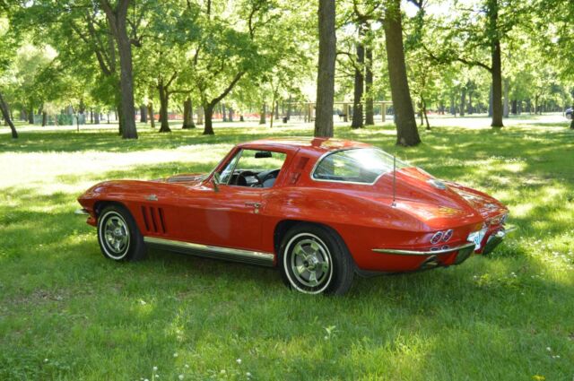 Chevrolet Corvette 1964 image number 0