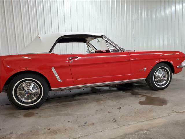 Ford Mustang 1965 image number 1