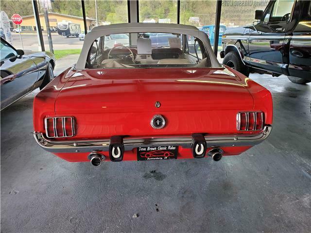 Ford Mustang 1965 image number 39