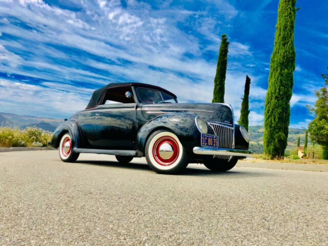 Ford Deluxe 1939 image number 8