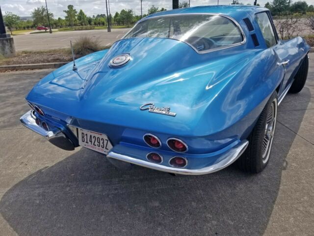 Chevrolet Corvette 1965 image number 24