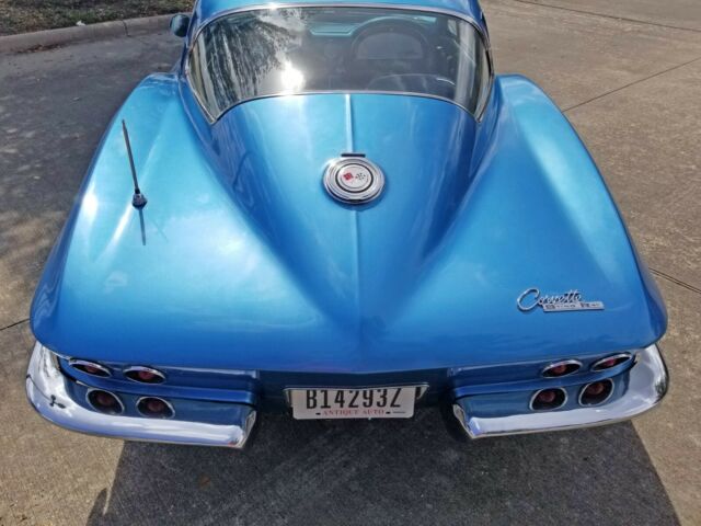 Chevrolet Corvette 1965 image number 25