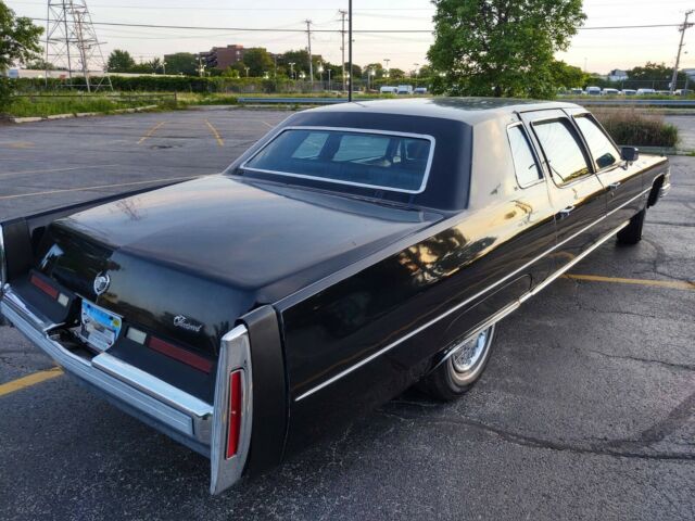 Cadillac Fleetwood 1974 image number 5