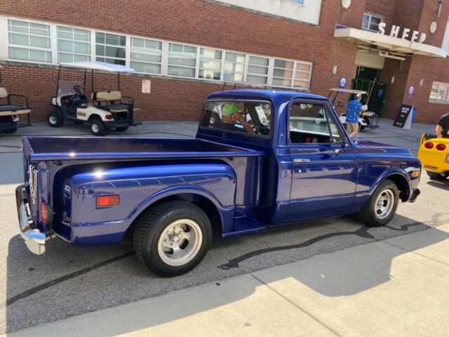 Chevrolet C-10 1970 image number 17