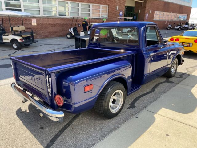 Chevrolet C-10 1970 image number 32