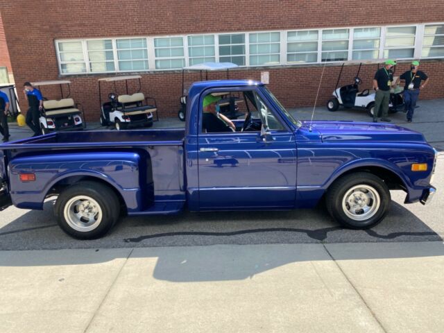 Chevrolet C-10 1970 image number 33