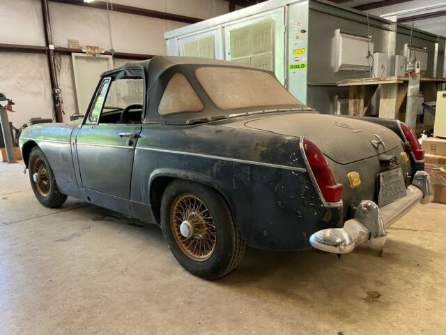 MG Midget 1968 image number 4