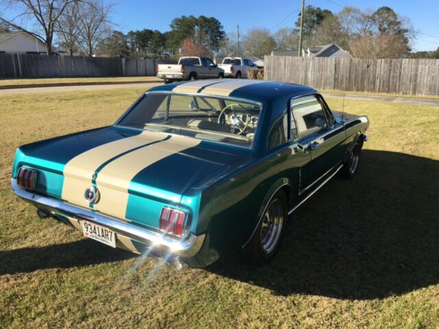 Ford Mustang 1965 image number 25