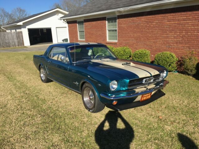 Ford Mustang 1965 image number 27