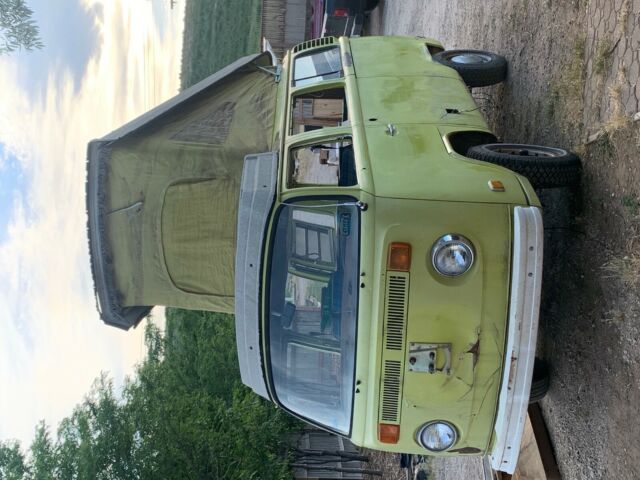 Volkswagen Bus/Vanagon 1974 image number 1