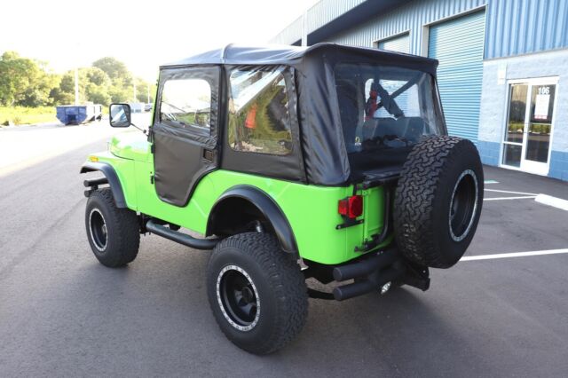 Jeep CJ 1974 image number 2