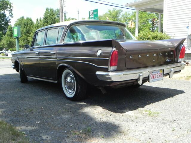 AMC Rambler Classic 8 1961 image number 0