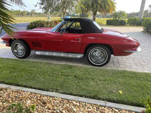 Chevrolet Corvette 327 1967 image number 16