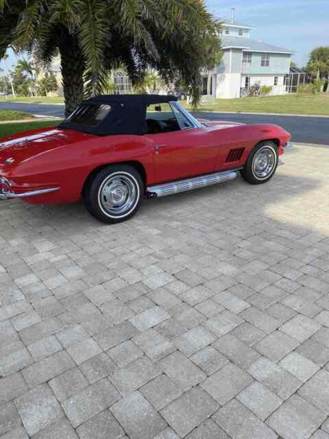 Chevrolet Corvette 327 1967 image number 17