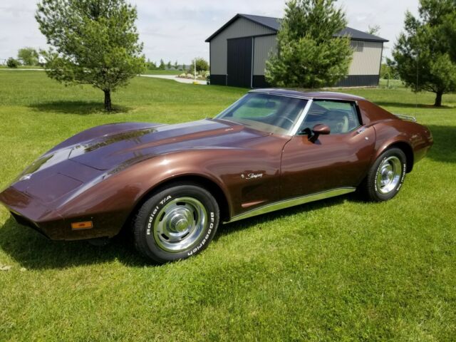 Chevrolet Corvette 1974 image number 0