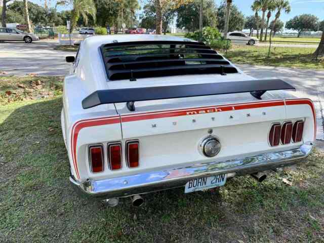 Ford Mustang Mach 1 351 1969 image number 21