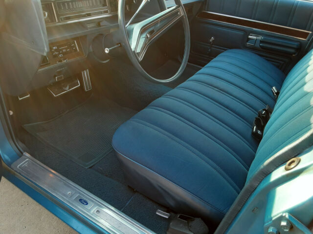 Ford LTD 1971 image number 20