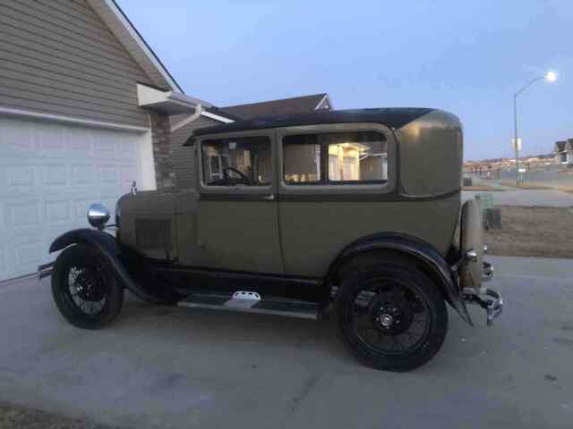 Ford A 1928 image number 2