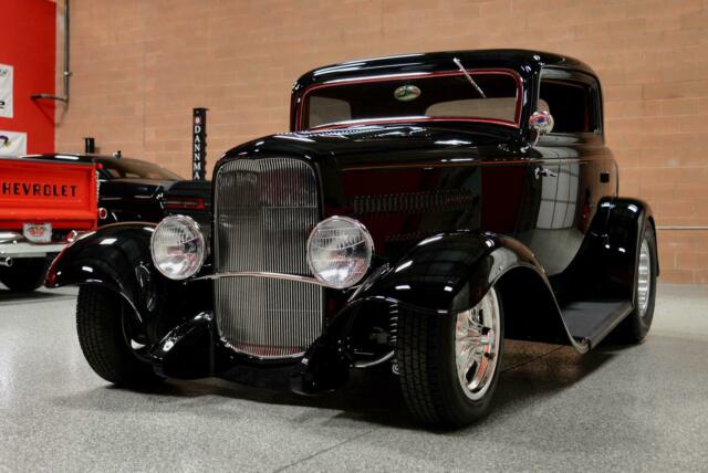 Ford 3-Window Coupe 1932 image number 15