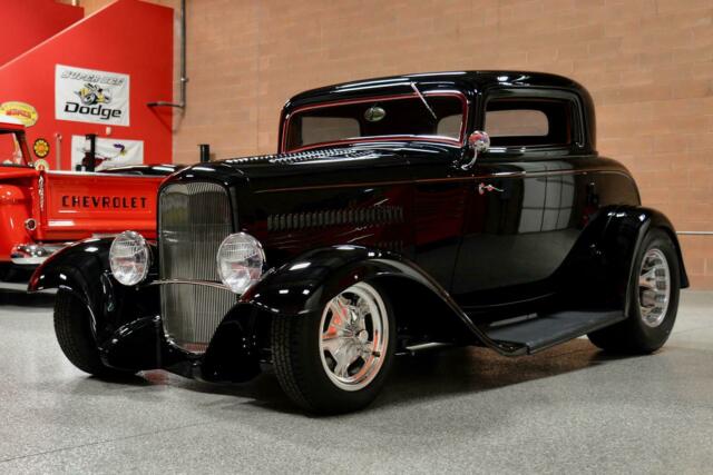 Ford 3-Window Coupe 1932 image number 20