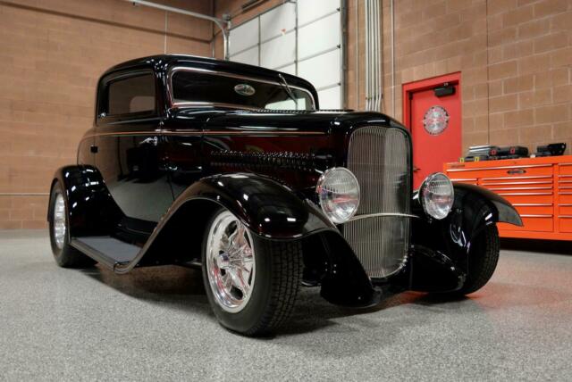 Ford 3-Window Coupe 1932 image number 32