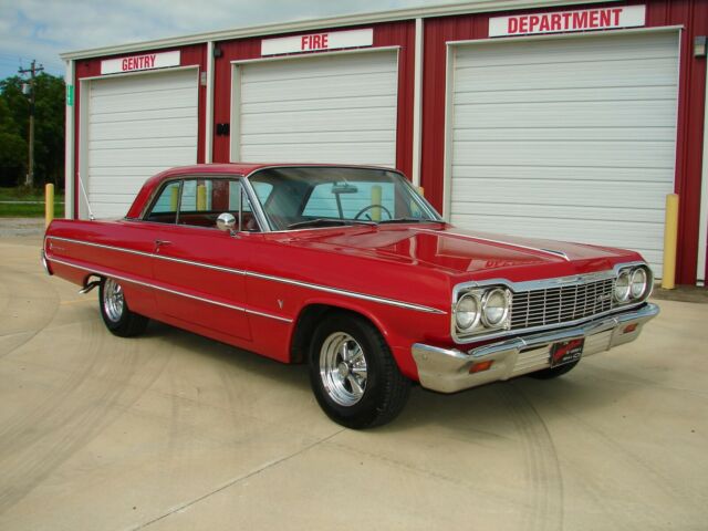 Chevrolet Impala 1964 image number 1