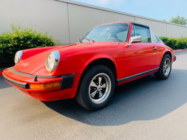 Porsche 911 1975 image number 30