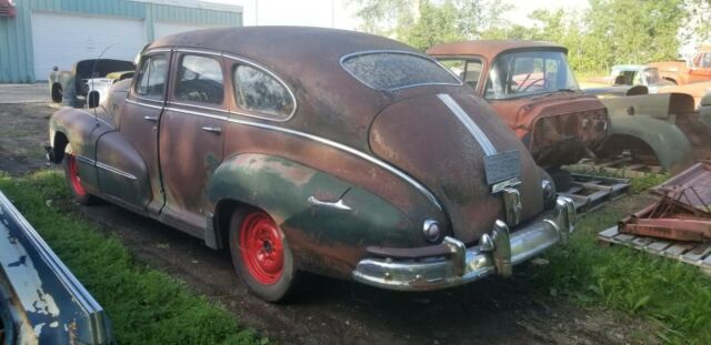 Pontiac Silver Streak 1946 image number 28