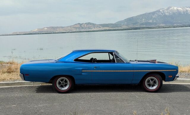 Plymouth Road Runner 1970 image number 2